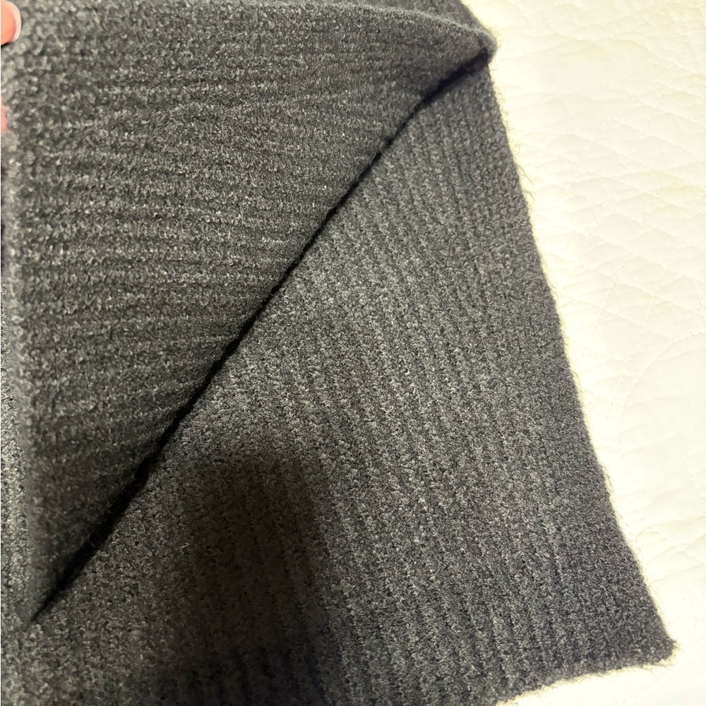 NWT - Vince Camuto Black Shaker Sweater Vest With High-Low Hem-Line - Picture 12 of 13
